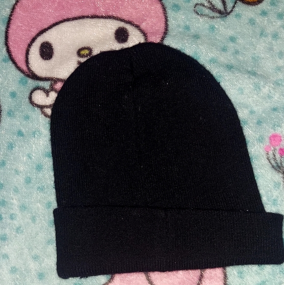 Swipe Right Emo Beanie - Picture 4 of 6